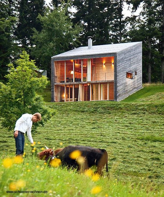 Vivienda vacacional tipo cabaña Cabaña moderna en lote con declive