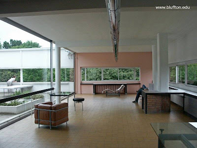 Una de las primeras casas Modernas en Europa Open plan en una obra residencial Moderna