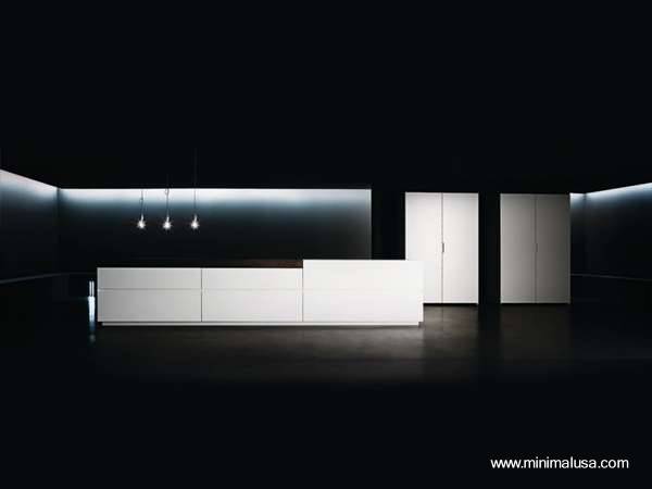 Isla de cocina de color blanco